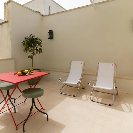 Casa Galateo 20 לינה וארוחת בוקר